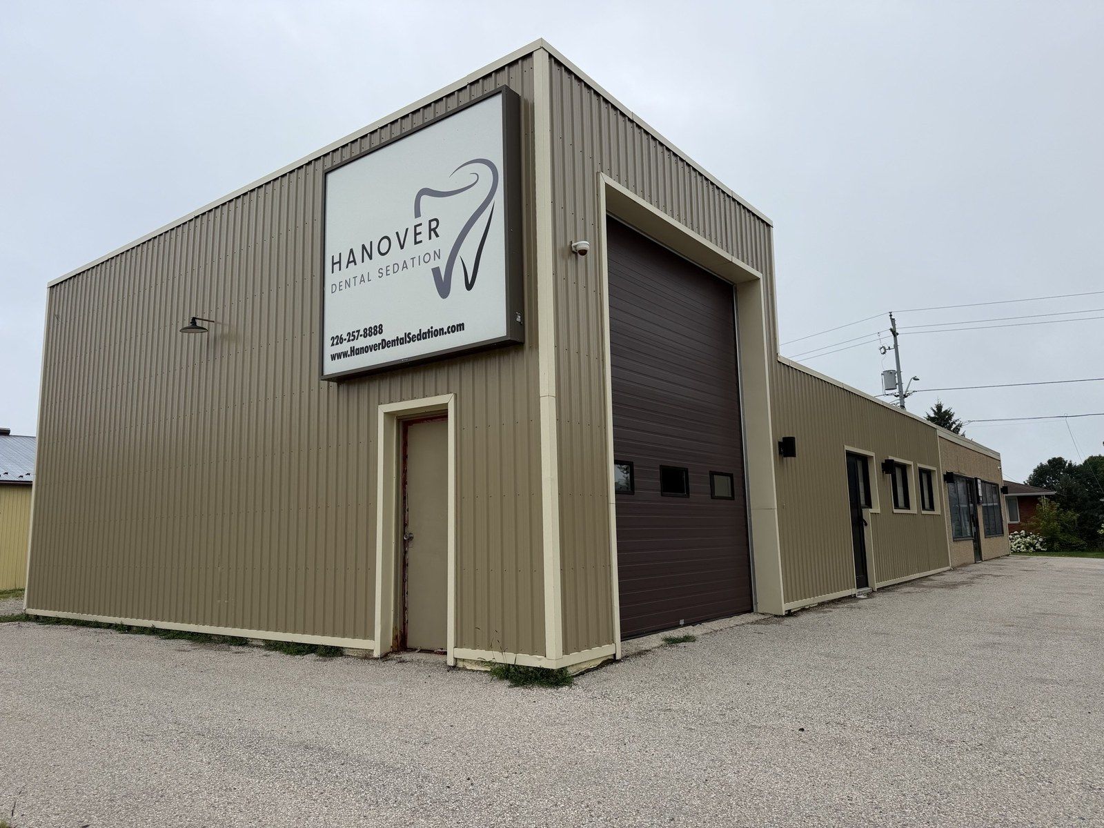 The exterior of Hanover Dental Sedation at 488 20th Ave., Hanover, ON